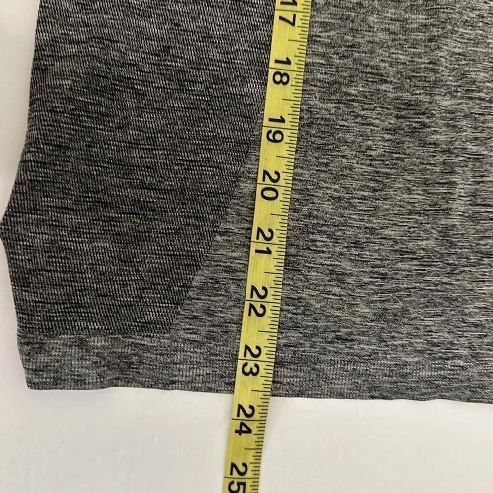 Nike racerback heather gray small